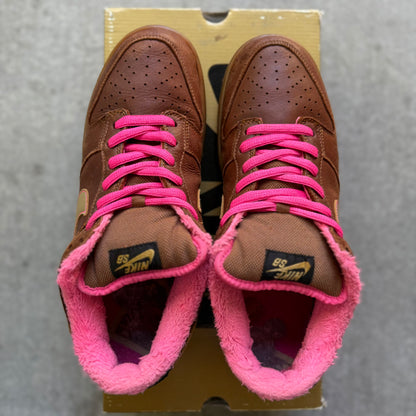 Size 11.5 - 2007 Nike Dunk SB Low “Gibson Guitar Case”