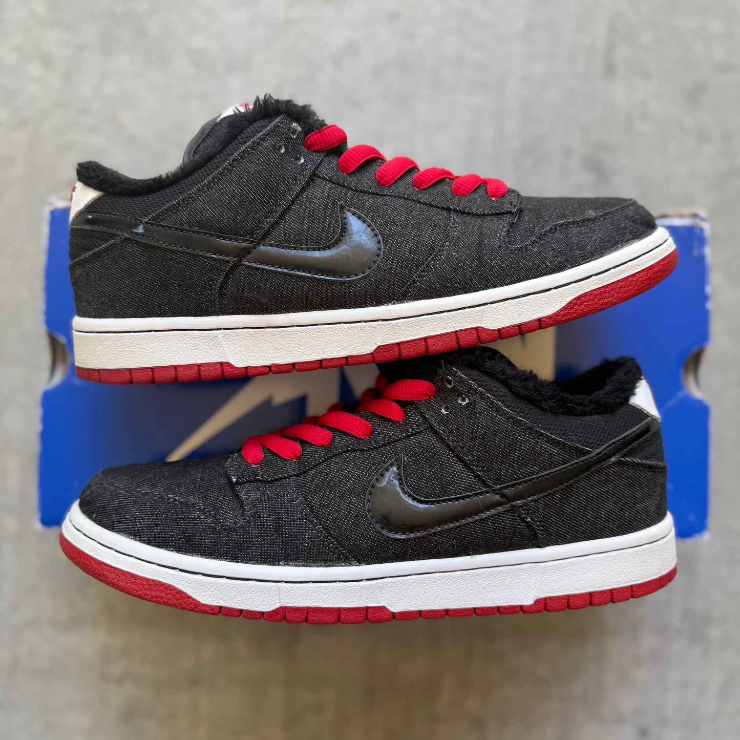 Size 9 - 2010 Nike Dunk SB Low “Larry Perkins”