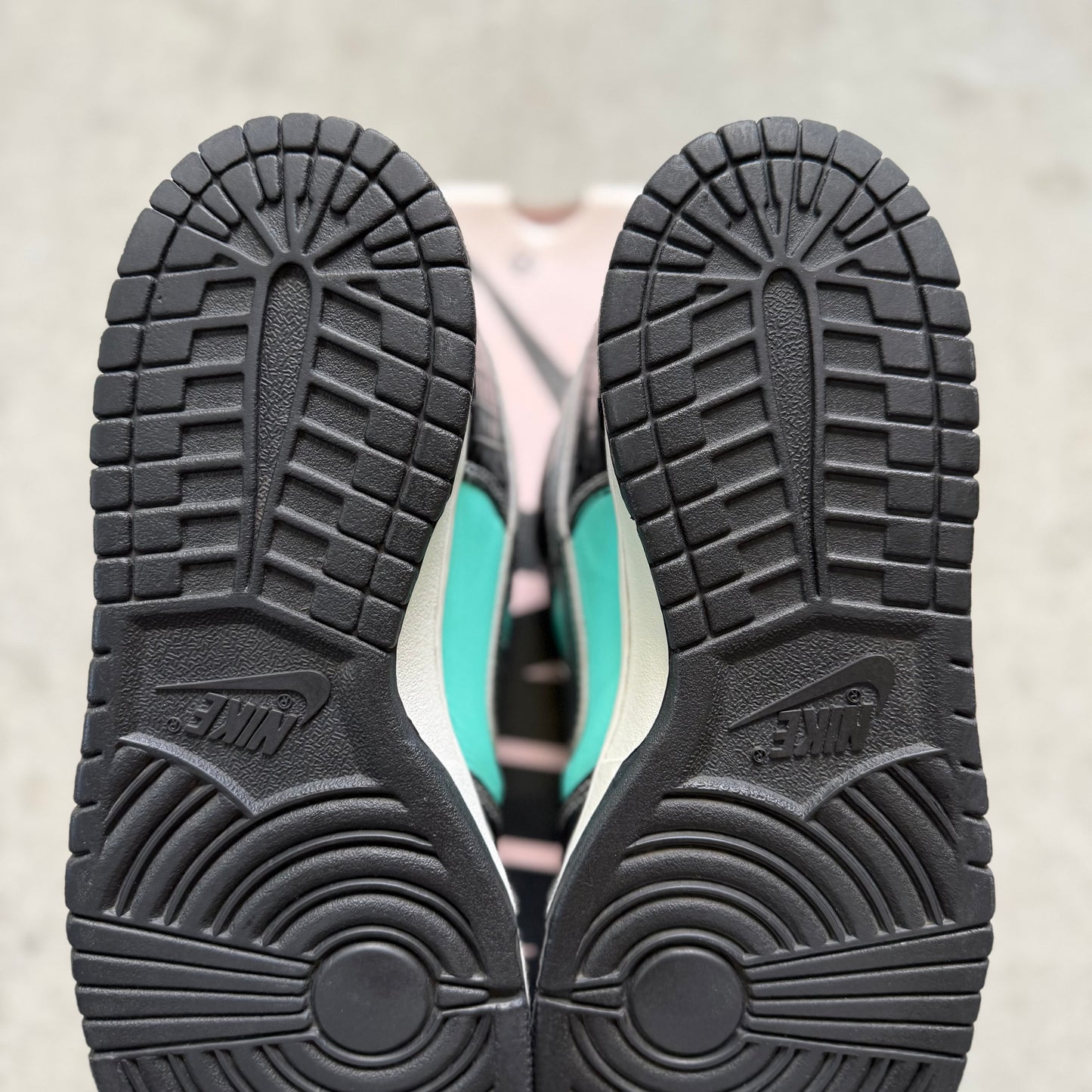 Size 10 - 2005 Diamond Supply Co. x Nike Dunk SB Low “Tiffany”