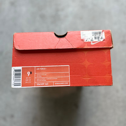 Size 9.5 - 2002 Nike Dunk SB High “Paul Brown”