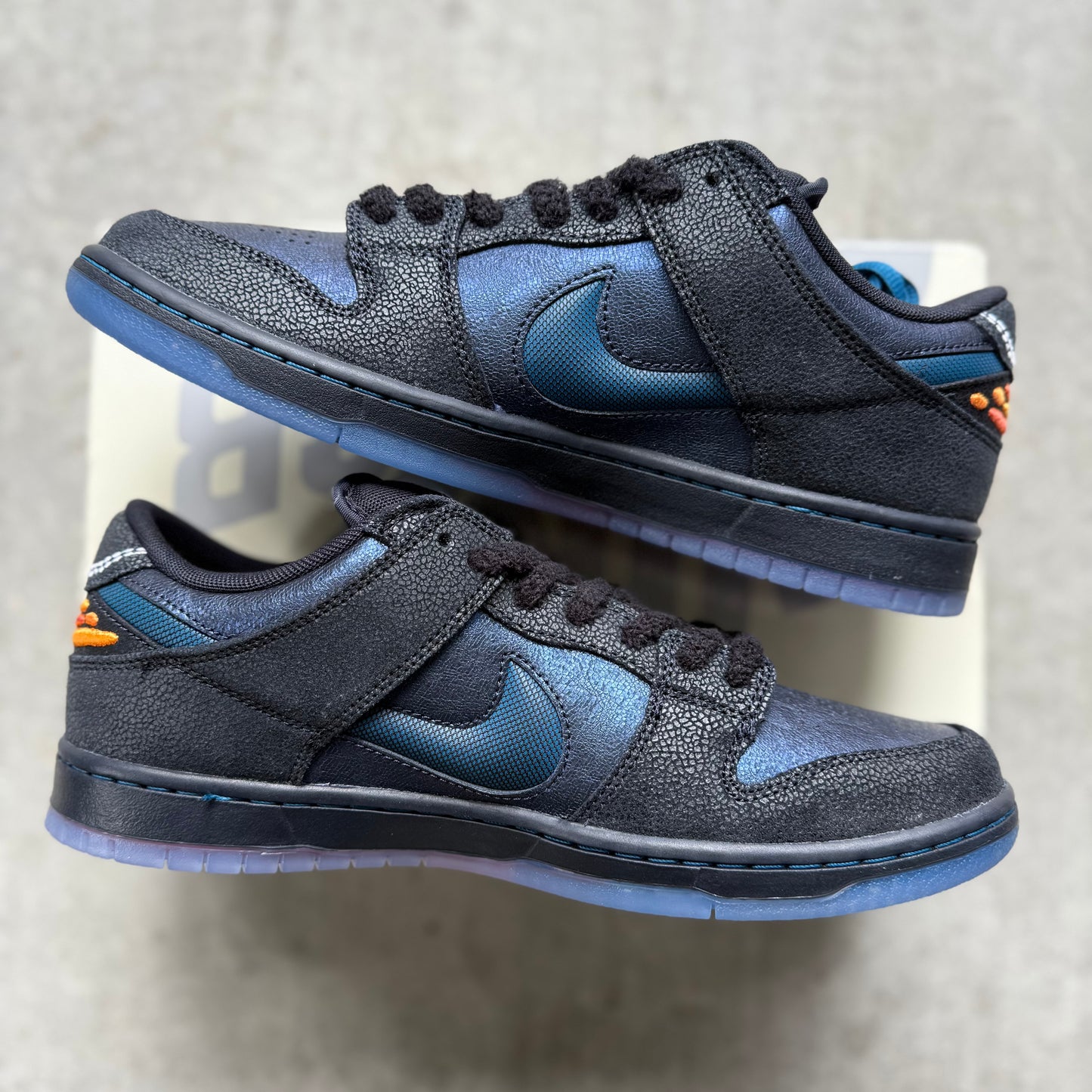 Size 10.5 - 2026 Bluetile x Nike Dunk SB Low