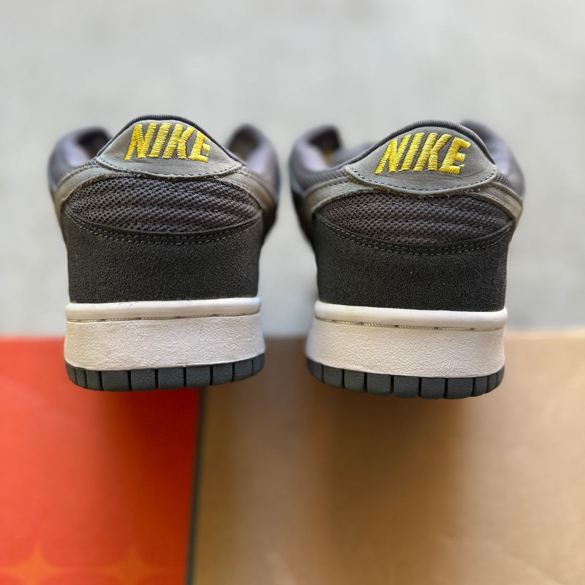 Size 9.5 - 2001 Nike Dunk Pro B “Lightning / Graphite”