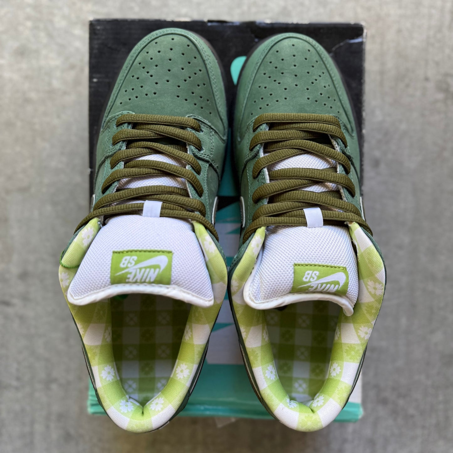 Size 9.5 - 2018 Concepts x Nike Dunk SB Low “Green Lobster”