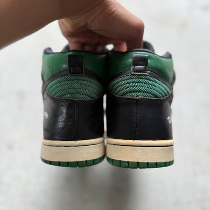 Size 10.5 - 2003 Nike Dunk High “Deftones”