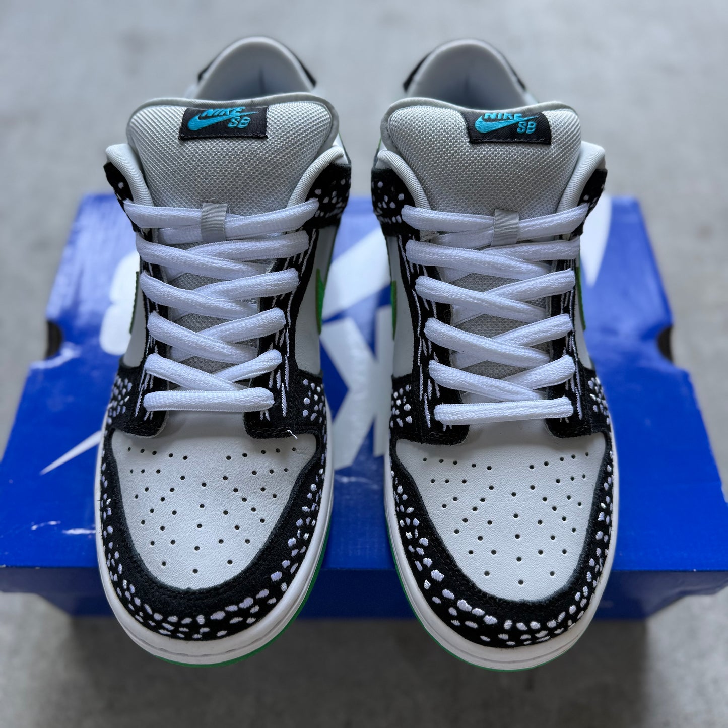 Size 10 - 2010 Nike Dunk SB Low “Loon”