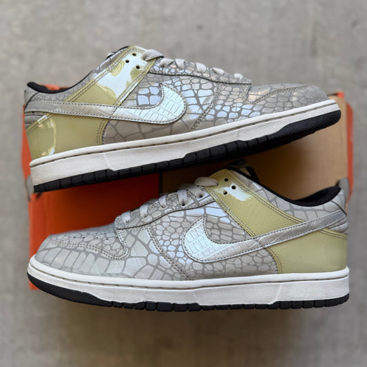 Size 9 - 2006 Nike Dunk Low “Reflector Pack / Metallic Silver”
