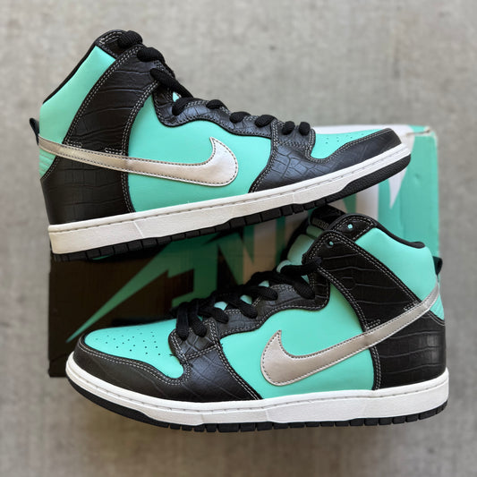 Size 13 - 2014 Diamond Supply Co. x Nike Dunk SB High “Tiffany”