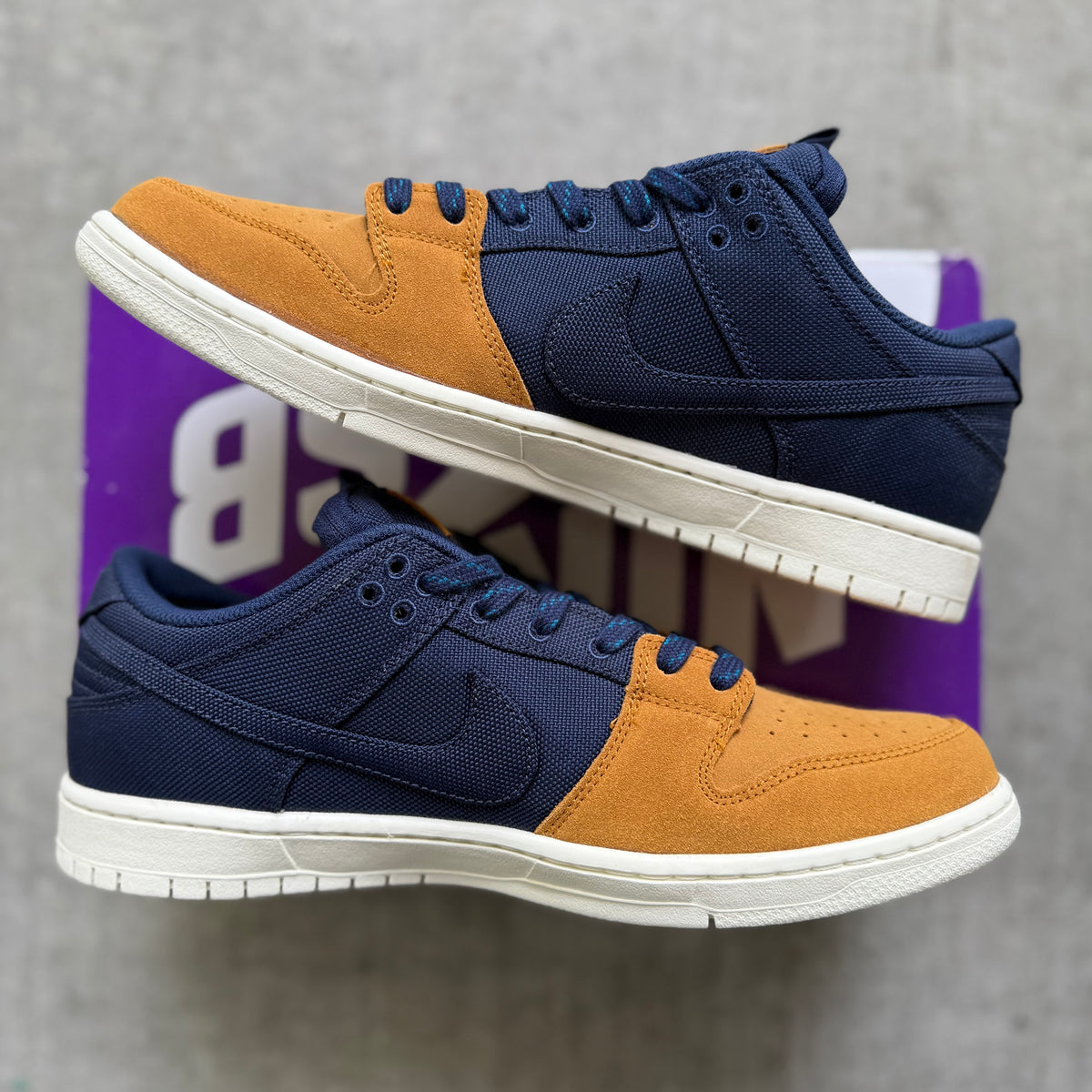 Size 10.5 - 2025 Nike Dunk SB Low “90’s Backpack”