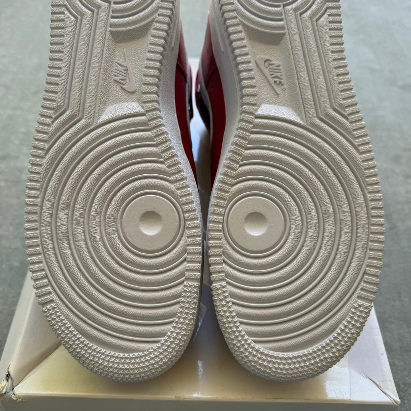 Size 9.5 - 2014 Supreme x Nike Air Force 1 High “World Famous”