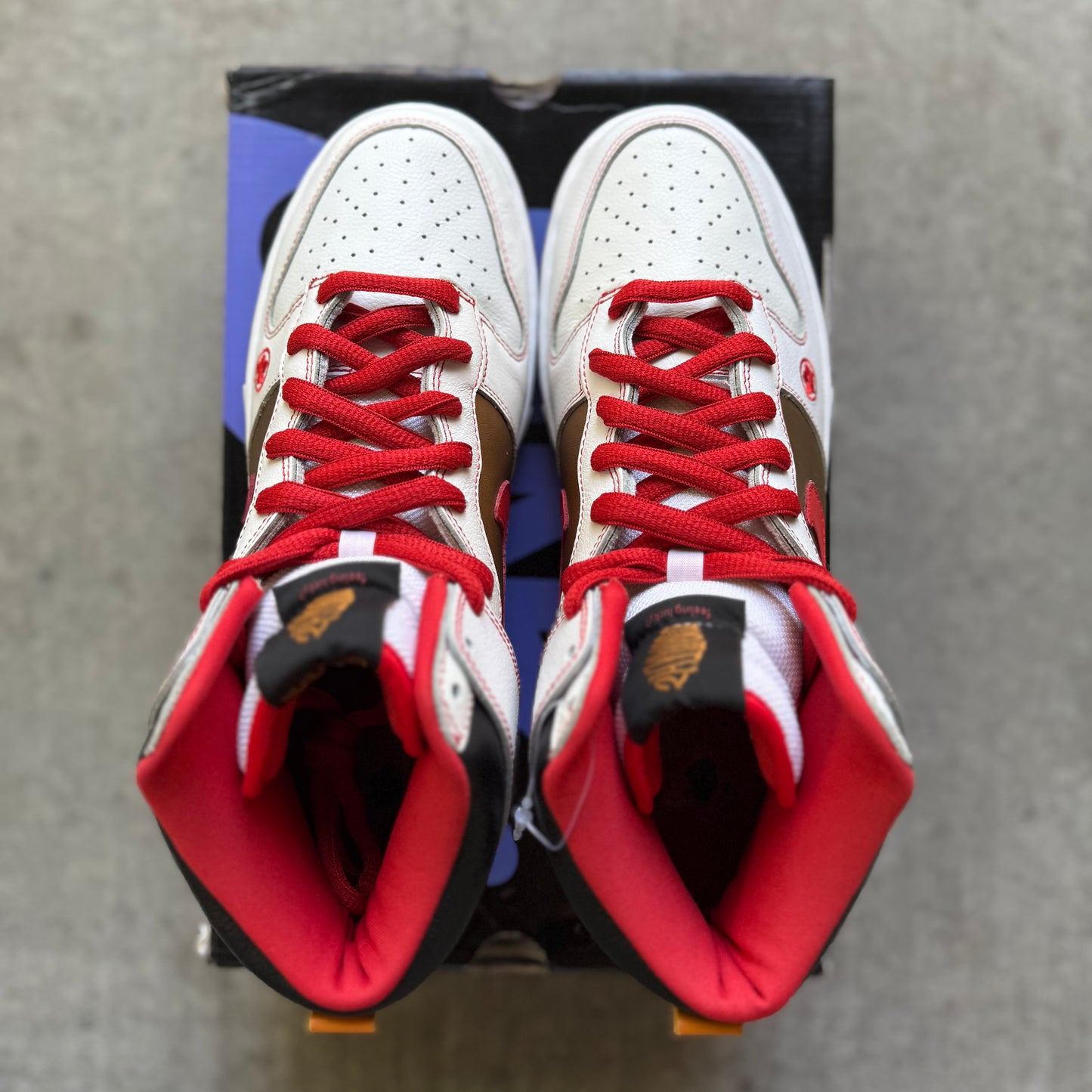 Size 9.5 - 2007 Nike Dunk SB High “Money Cat”