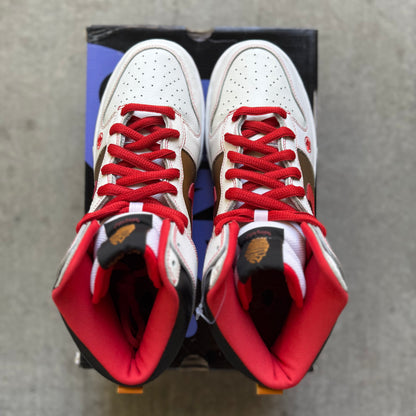 Size 9.5 - 2007 Nike Dunk SB High “Money Cat”