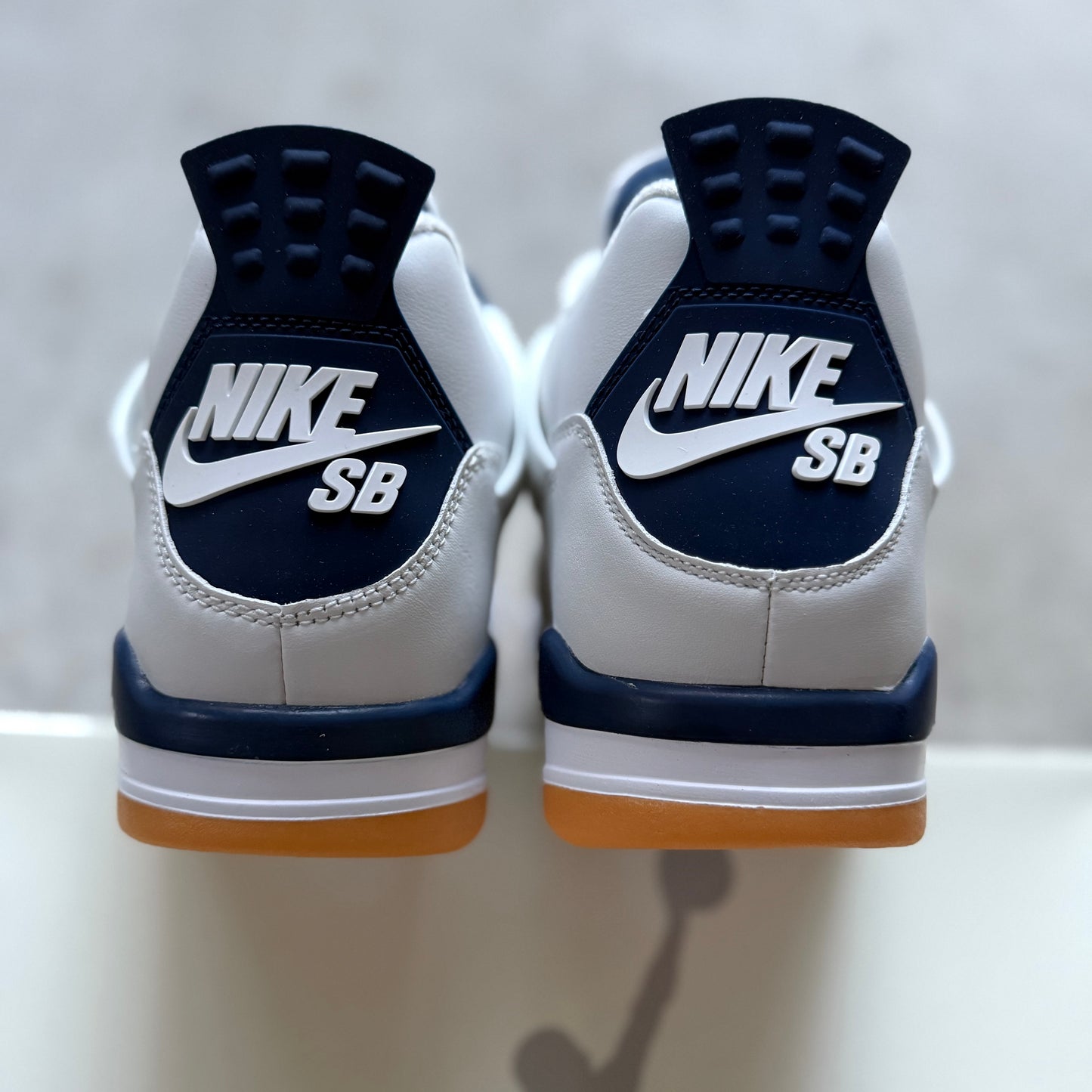 2025 Air Jordan 4 x Nike SB “Navy”