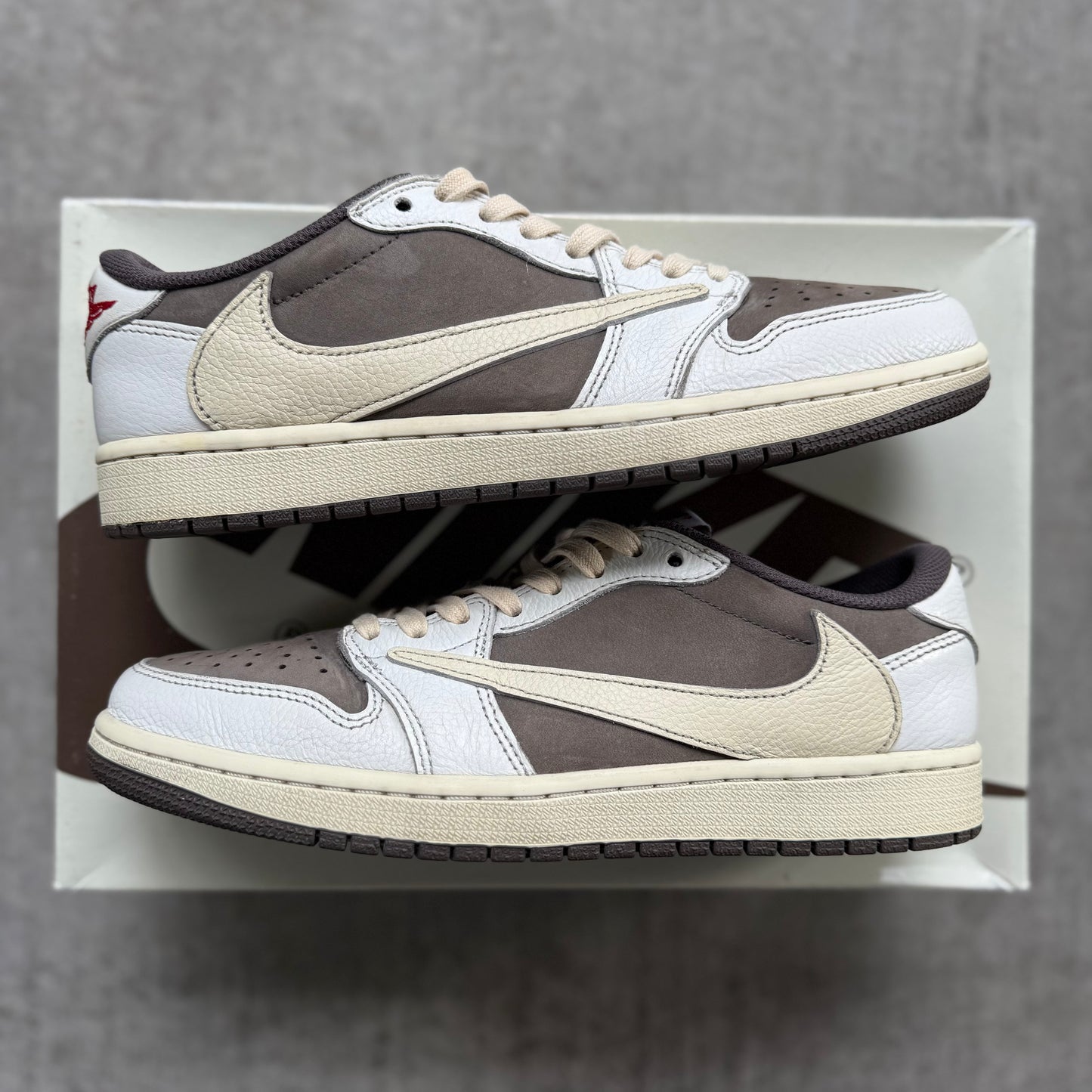 Size 8.5 - 2020 Travis Scott x Nike Air Jordan 1 Low “Reverse Mocha”