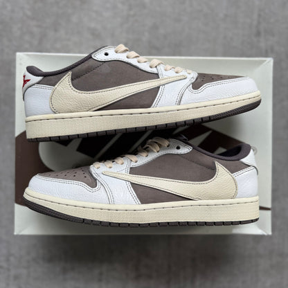 Size 8.5 - 2020 Travis Scott x Nike Air Jordan 1 Low “Reverse Mocha”