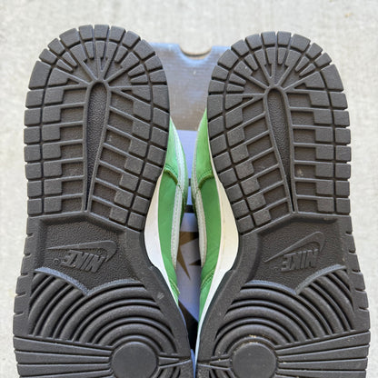 Size 8.5 - 2006 Nike Dunk SB Low “Tokyo Green Taxi”