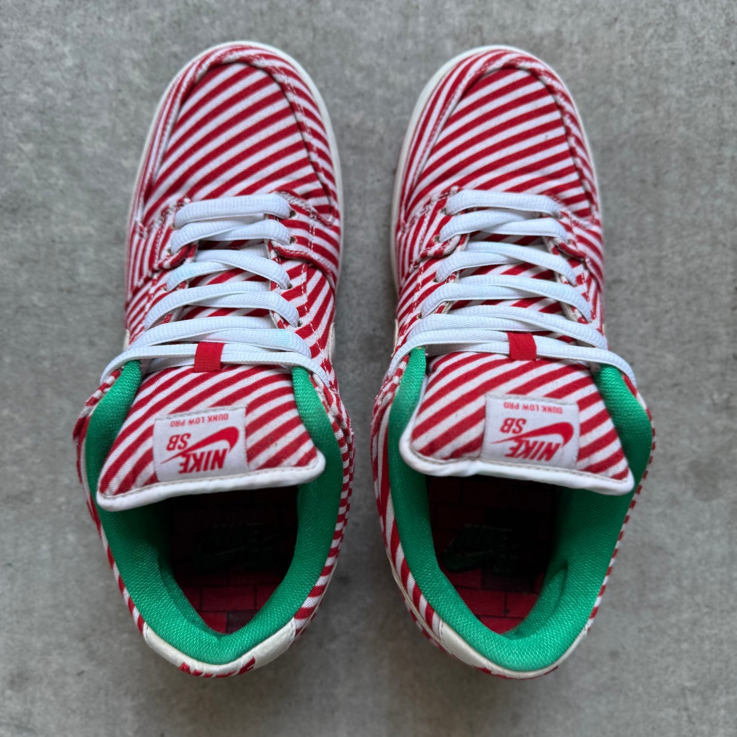 Size 9 - 2015 Nike Dunk SB Low “Candy Cane”