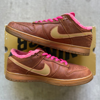 Size 11.5 - 2007 Nike Dunk SB Low “Gibson Guitar Case”