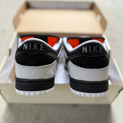 Size 11 - 2023 Tightbooth x Nike Dunk SB Low