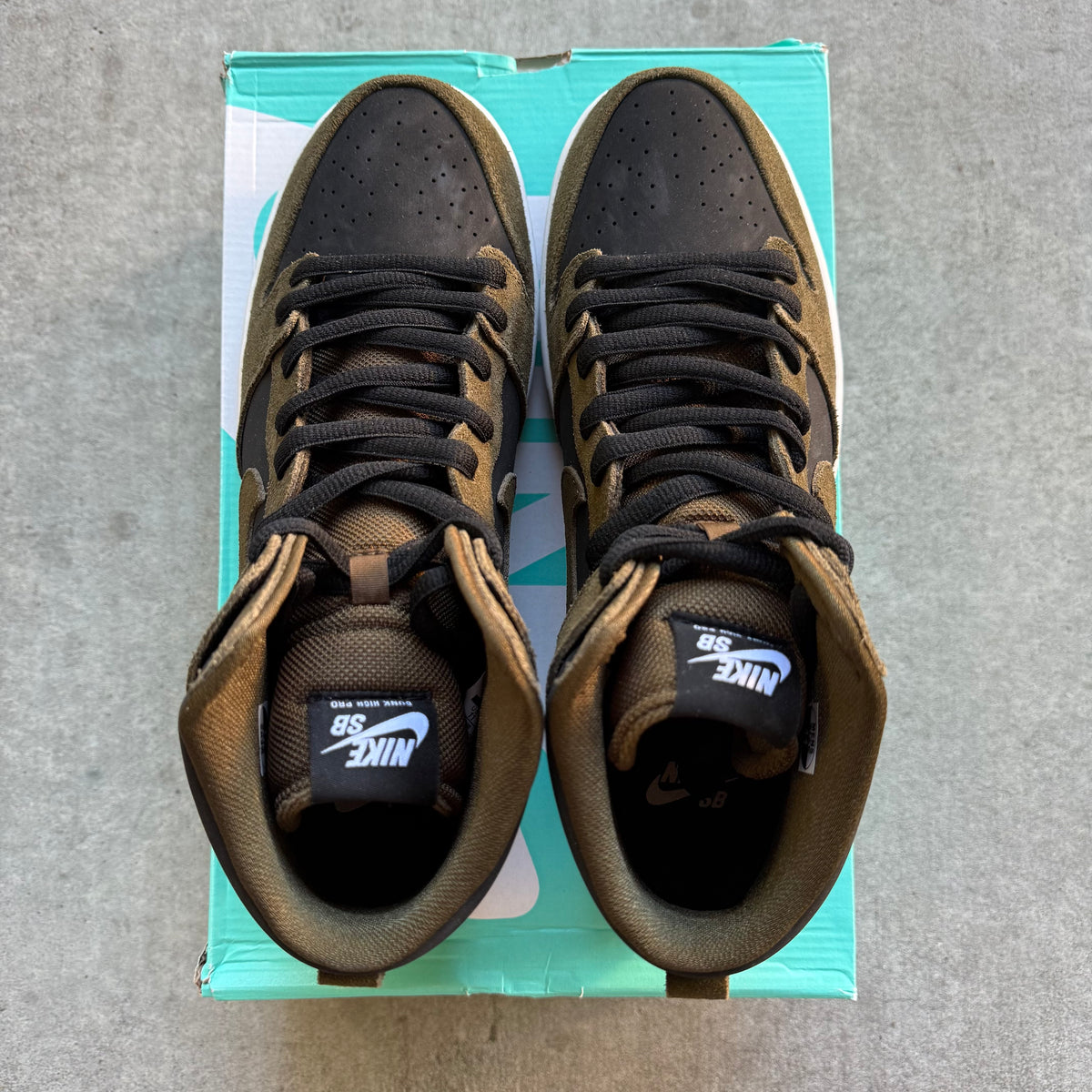 Size 11 - 2017 Nike Dunk Sb High “Loden”