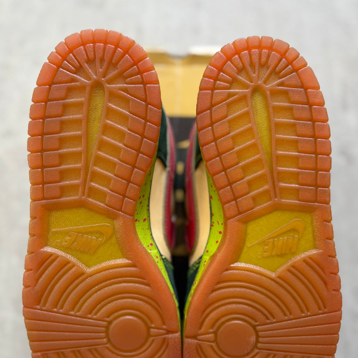 Size 9.5 - 2008 Nike Dunk SB Low “Mosquito”