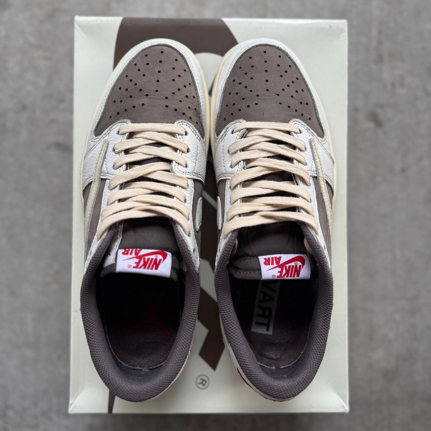 Size 8.5 - 2020 Travis Scott x Nike Air Jordan 1 Low “Reverse Mocha”