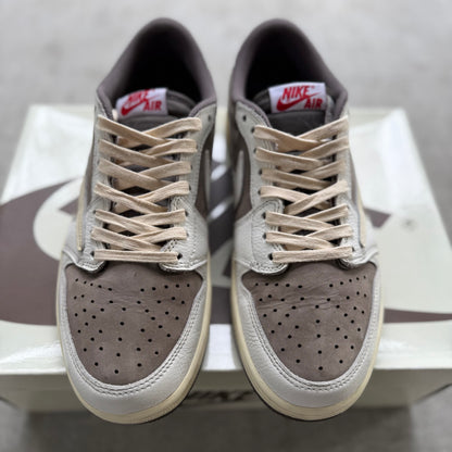 Size 8.5 - 2020 Travis Scott x Nike Air Jordan 1 Low “Reverse Mocha”