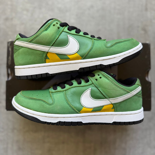 Size 8.5 - 2006 Nike Dunk SB Low “Tokyo Green Taxi”