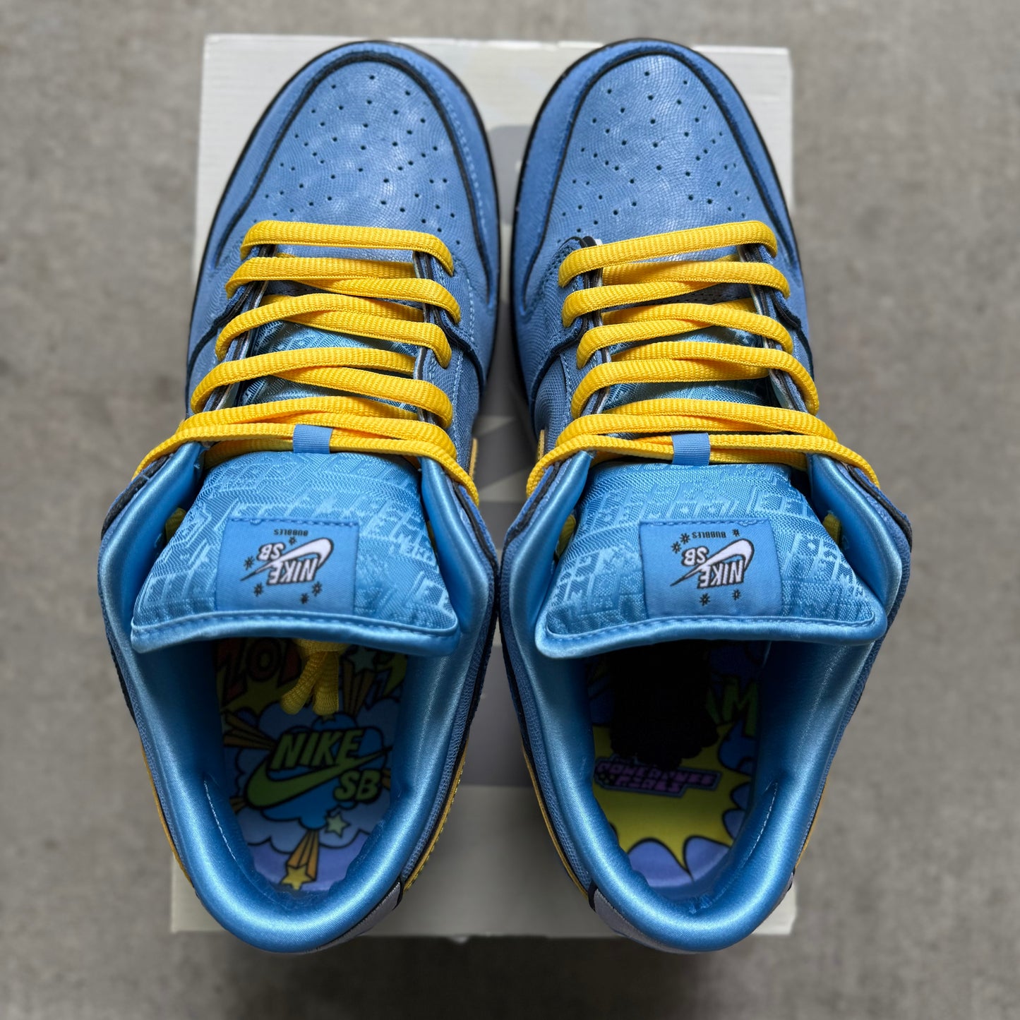 2023 Powerpuff Girls x Nike Dunk SB Low “Bubbles”