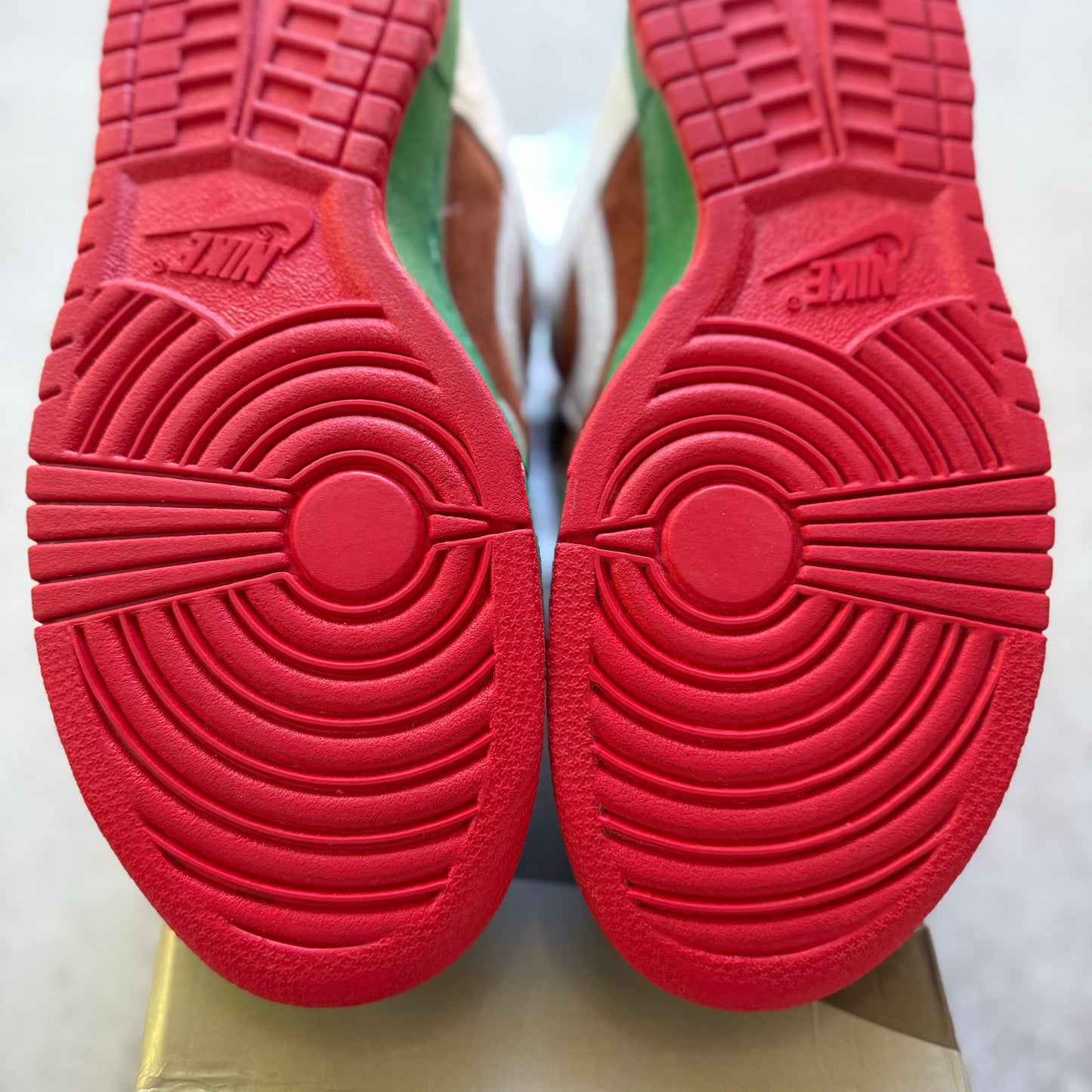Size 9 - 2004 Nike Dunk SB Low "Cali"