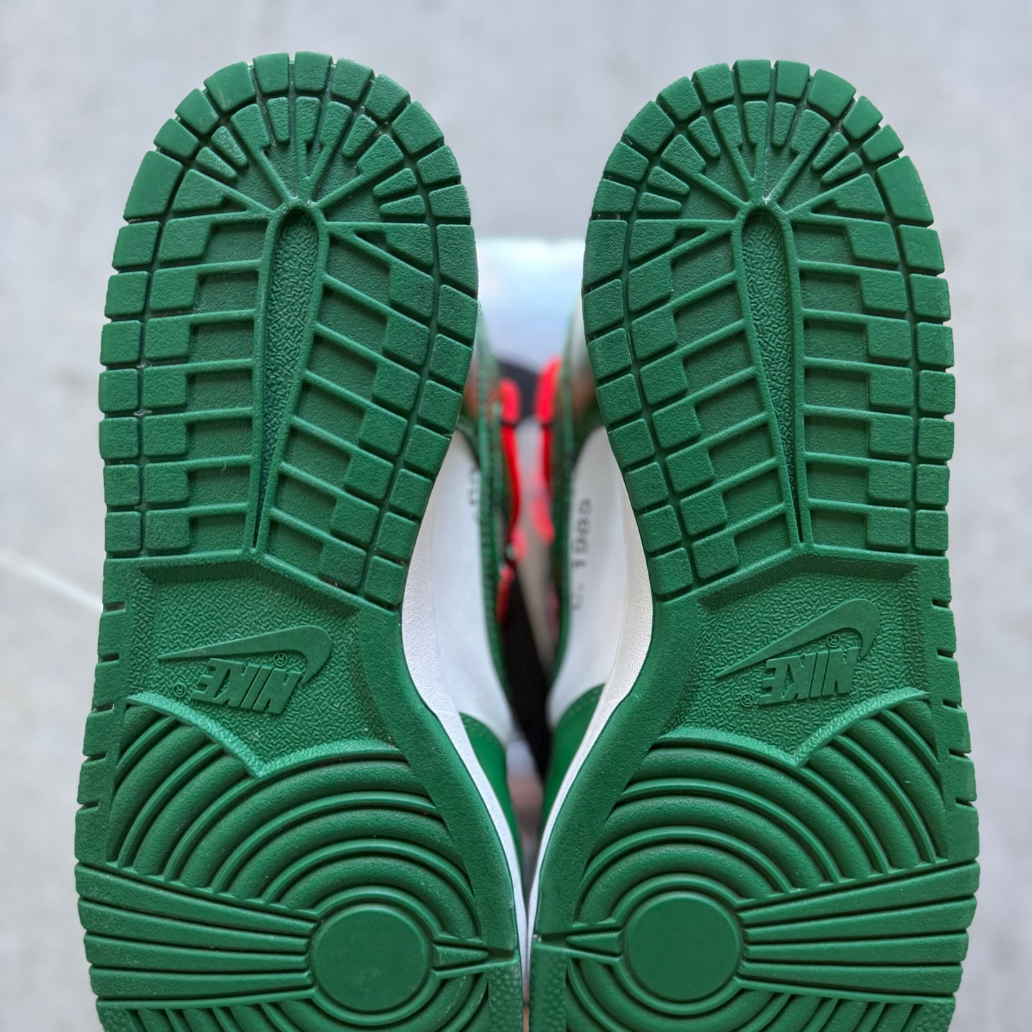 Size 12 - 2019 Off White x Nike Dunk Low "Pine Green"