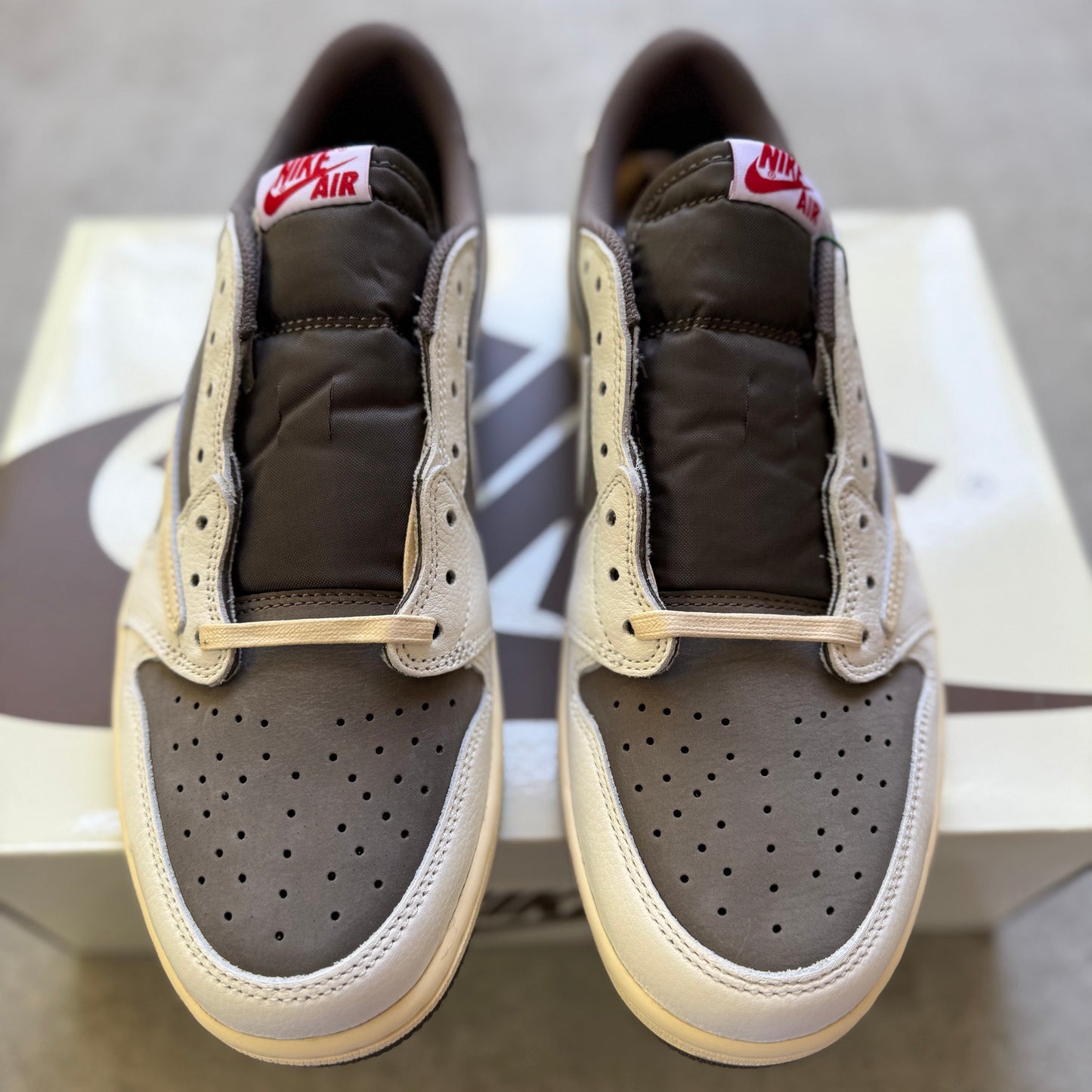 Size 11 - 2022 Travis Scott x Nike Air Jordan 1 Low "Reverse Mocha"
