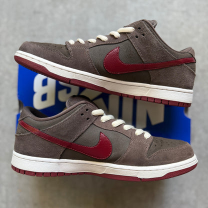 Size 10.5 - 2011 Nike Dunk SB Low "Ironstone"