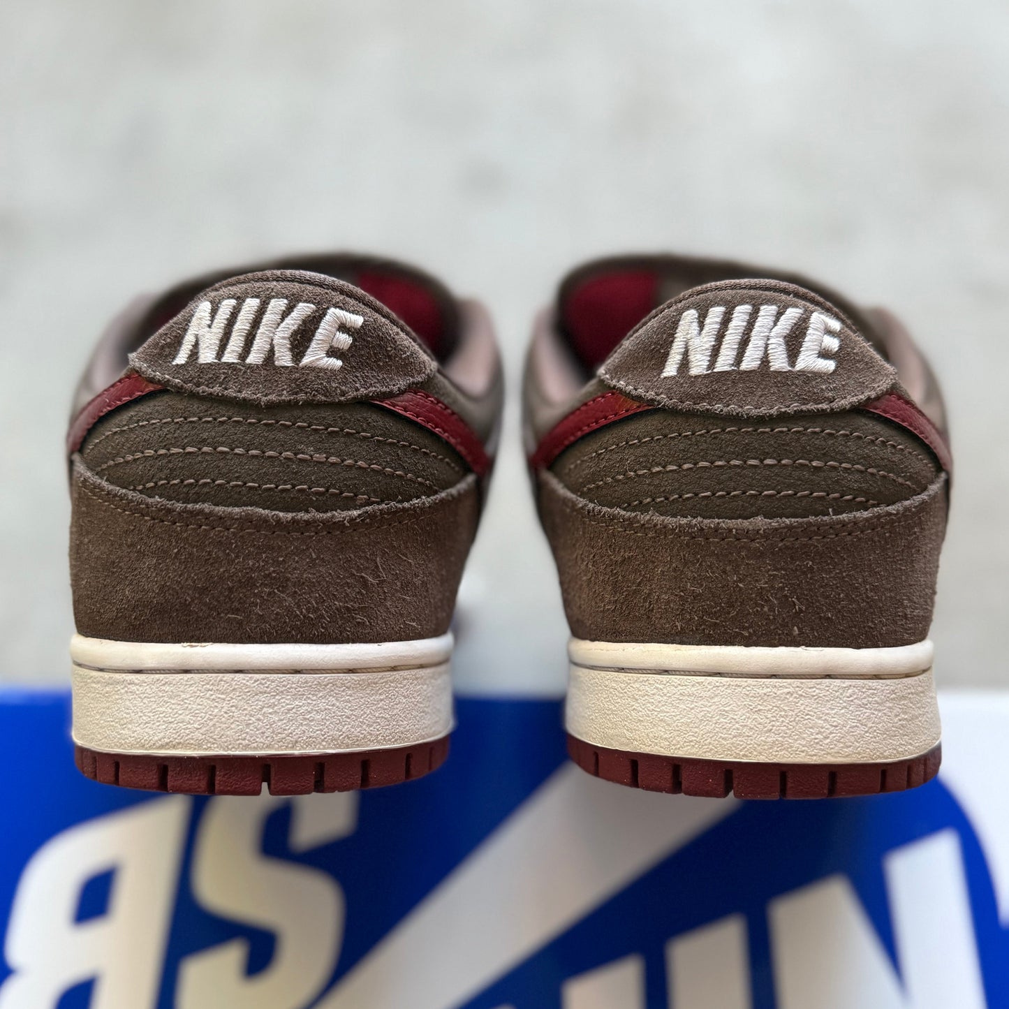 Size 10.5 - 2011 Nike Dunk SB Low "Ironstone"