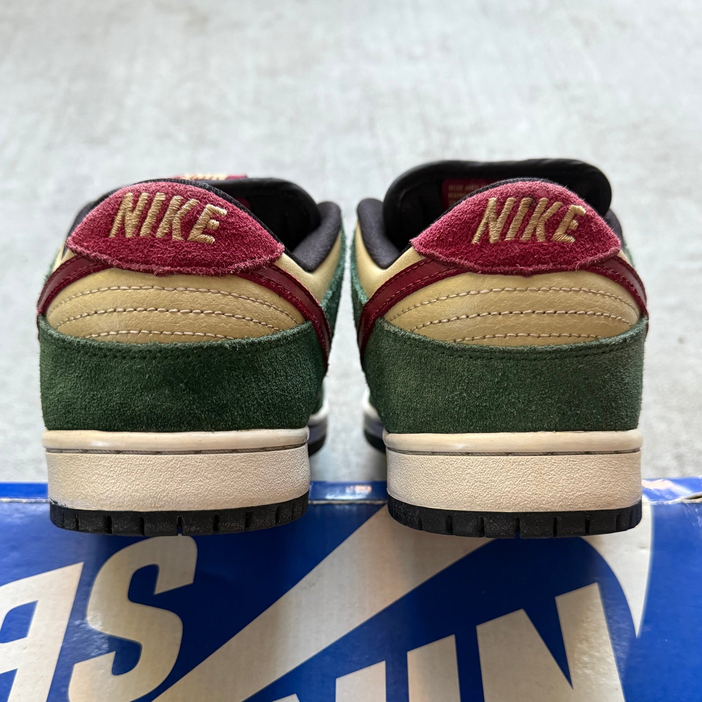 Size 8 - 2011 Nike Dunk SB Low "Vegas Gold"
