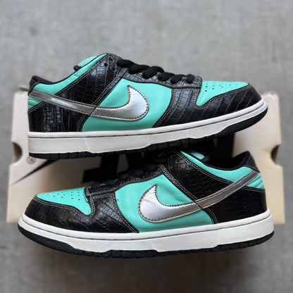 Size 9 - 2005 Diamond Supply Co. x Nike Dunk SB Low "Tiffany"