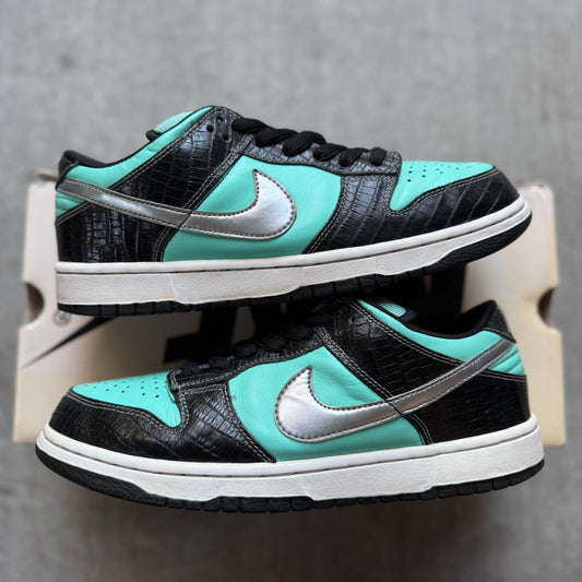 Size 9 - 2005 Diamond Supply Co. x Nike Dunk SB Low "Tiffany"