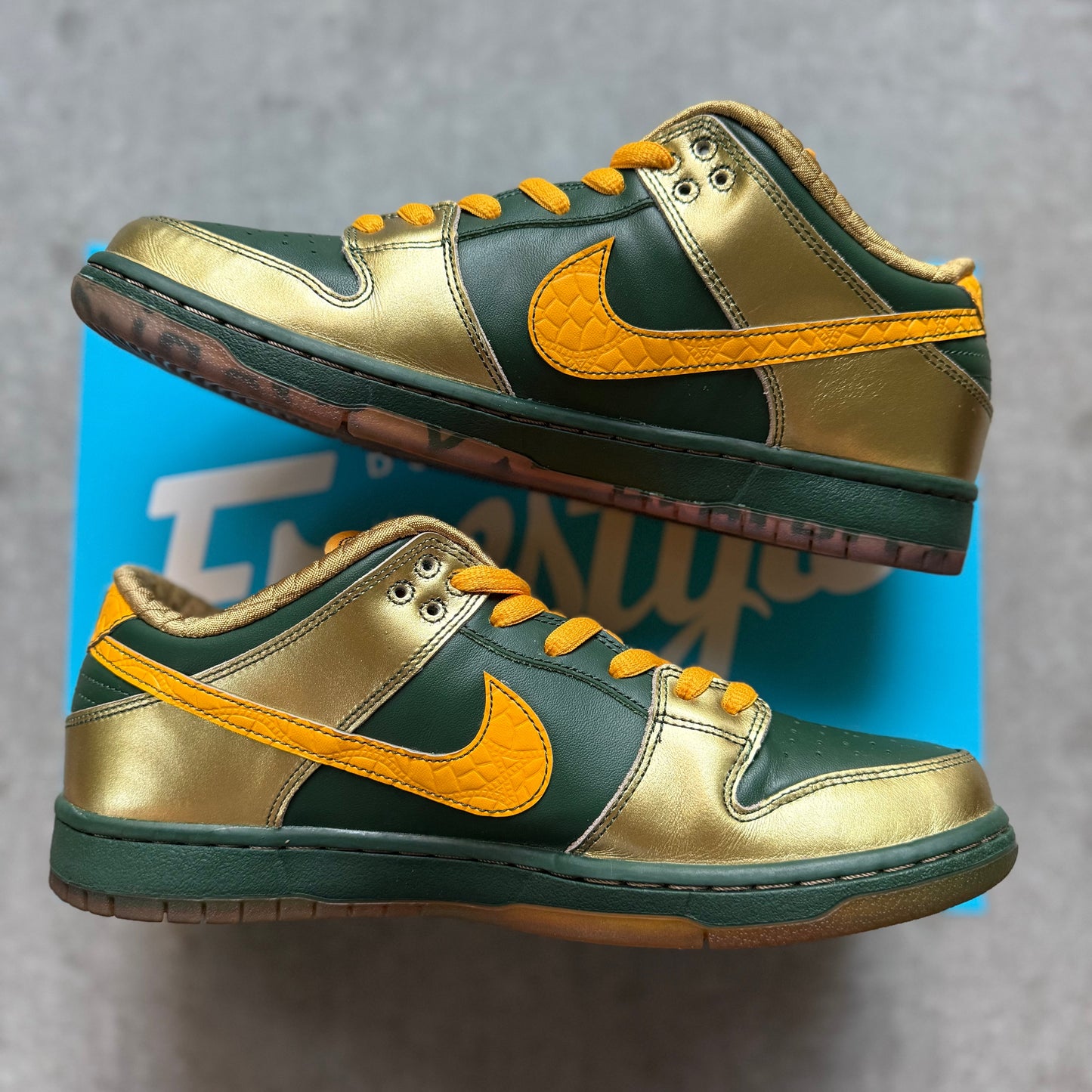 Size 10.5 - 2014 Nike Dunk SB Low "Doernbecher"