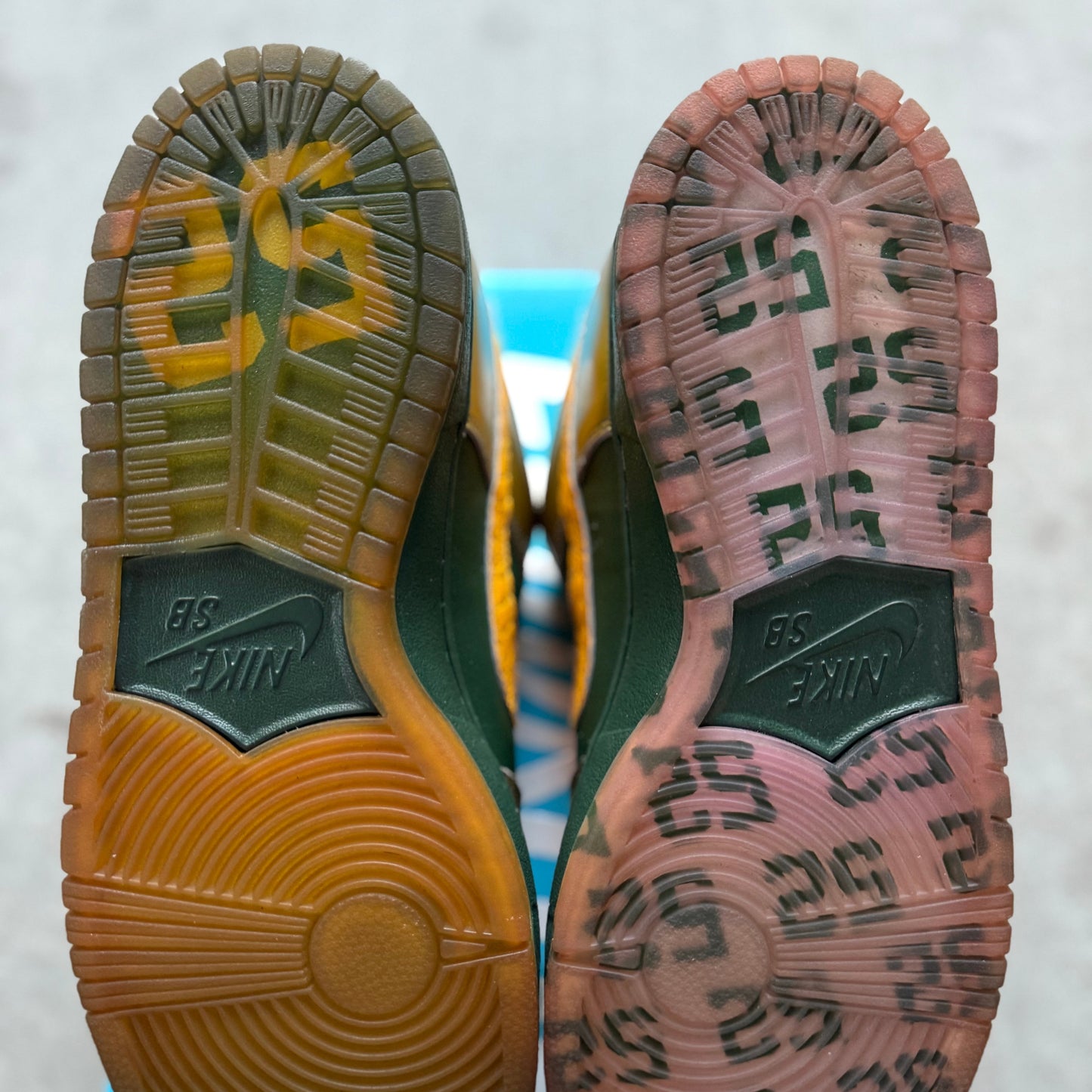 Size 10.5 - 2014 Nike Dunk SB Low "Doernbecher"