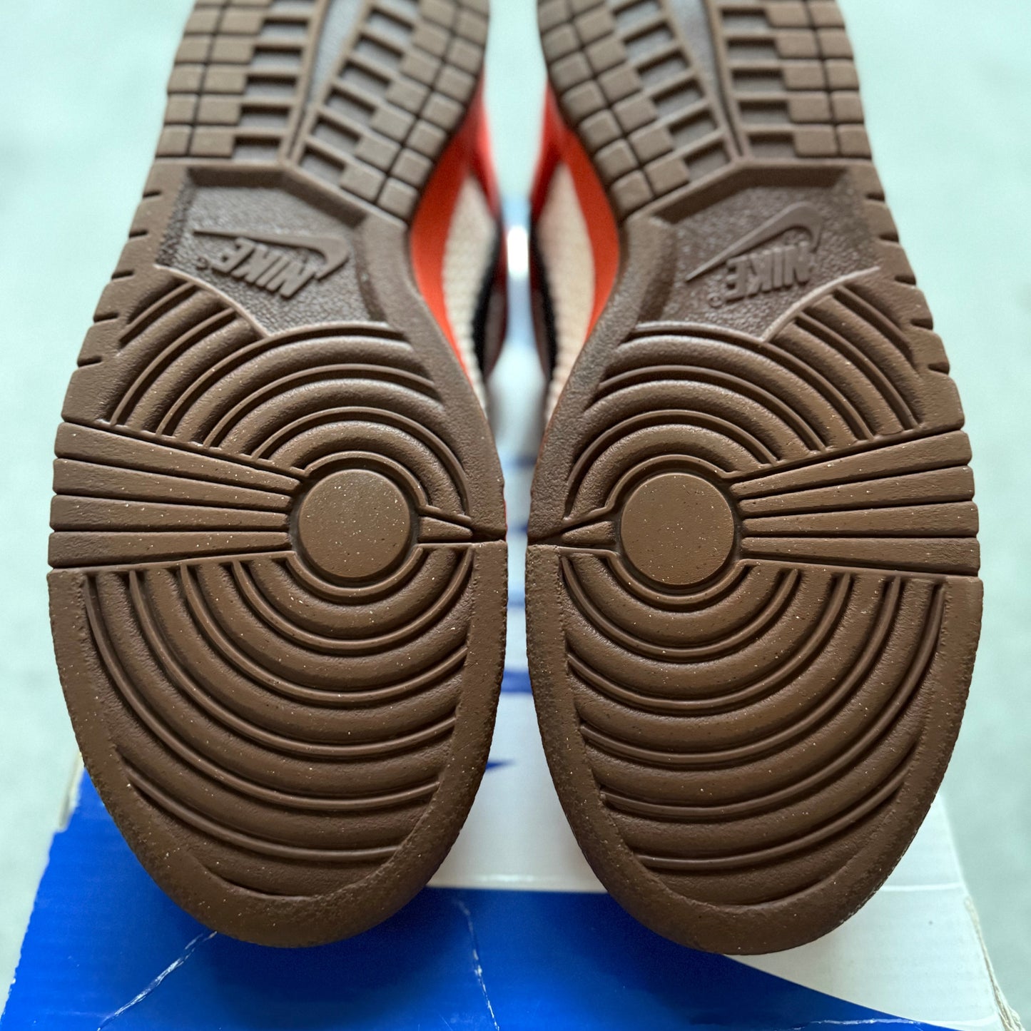 Size 9.5 - 2009 Nike Dunk SB Low "Top Ramen" / "Un-Hemp"