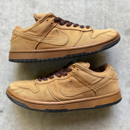 Size 8.5 - 2004 Nike Dunk SB Low "Carhartt / Shale"