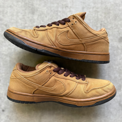 Size 8.5 - 2004 Nike Dunk SB Low "Carhartt / Shale"