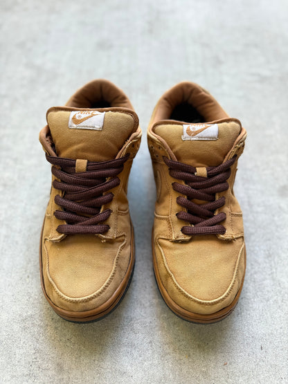 Size 8.5 - 2004 Nike Dunk SB Low "Carhartt / Shale"