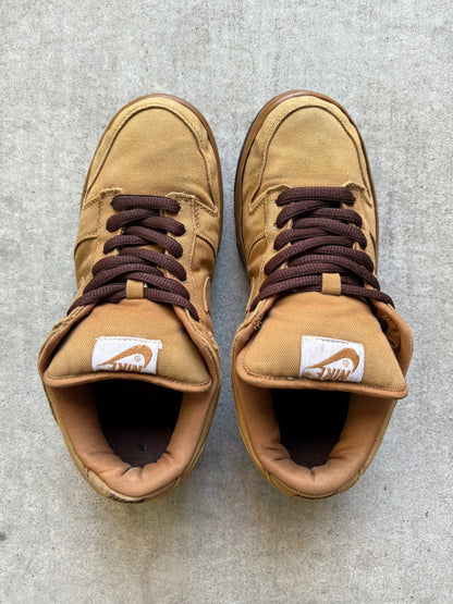 Size 8.5 - 2004 Nike Dunk SB Low "Carhartt / Shale"