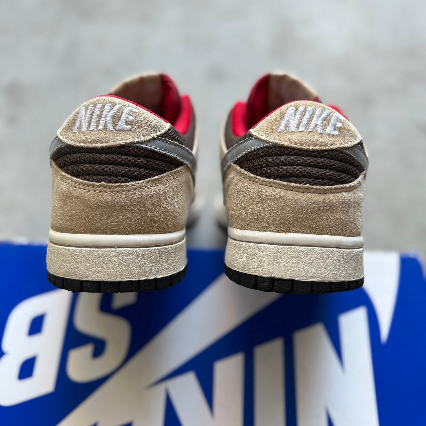 Size 9 - 2009 Nike Dunk SB Low "Dark Chocolate Linen"
