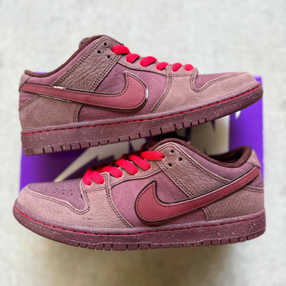 Size 9 - 2024 Nike Dunk Low SB "City of Love / Burgundy Crush"