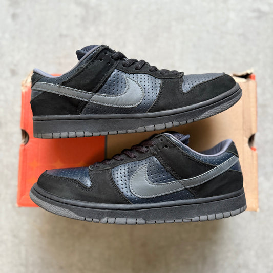 Size 11 - 2002 Nike Dunk SB Low "Gino Iannucci"