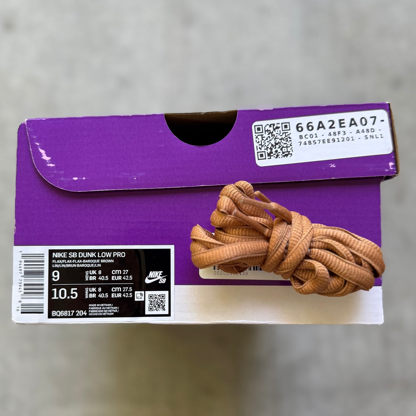 Size 9 - 2021 Nike Dunk SB Low "Wheat"