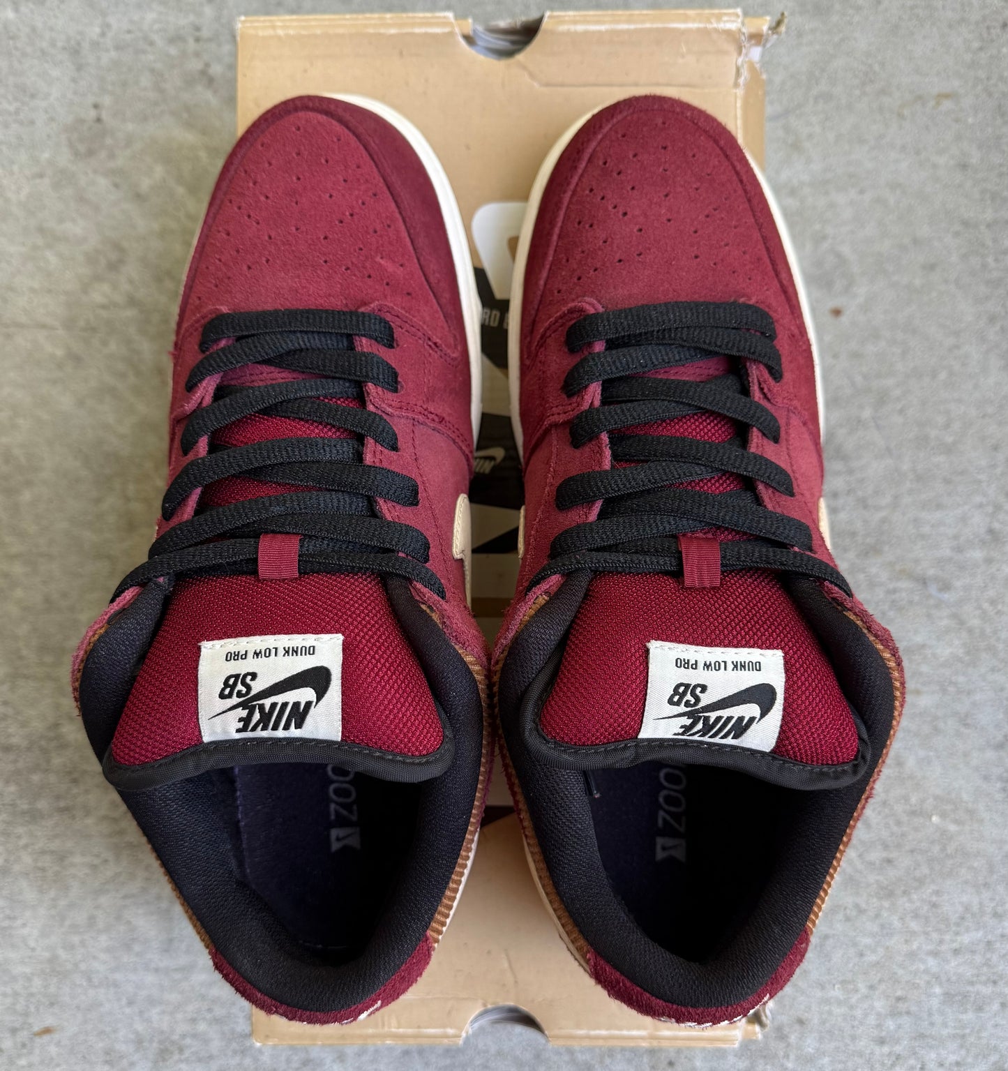 Size 9 - 2013 Nike Dunk SB Low "Corduroy / Team Red"
