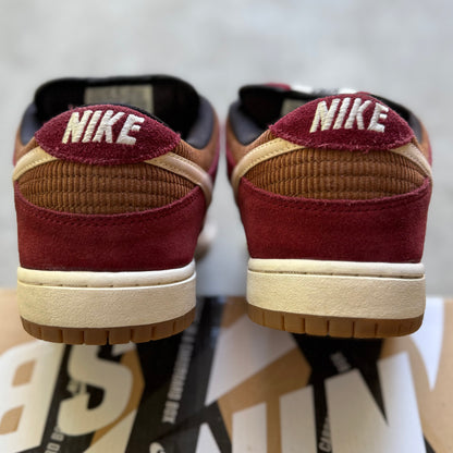 Size 9 - 2013 Nike Dunk SB Low "Corduroy / Team Red"