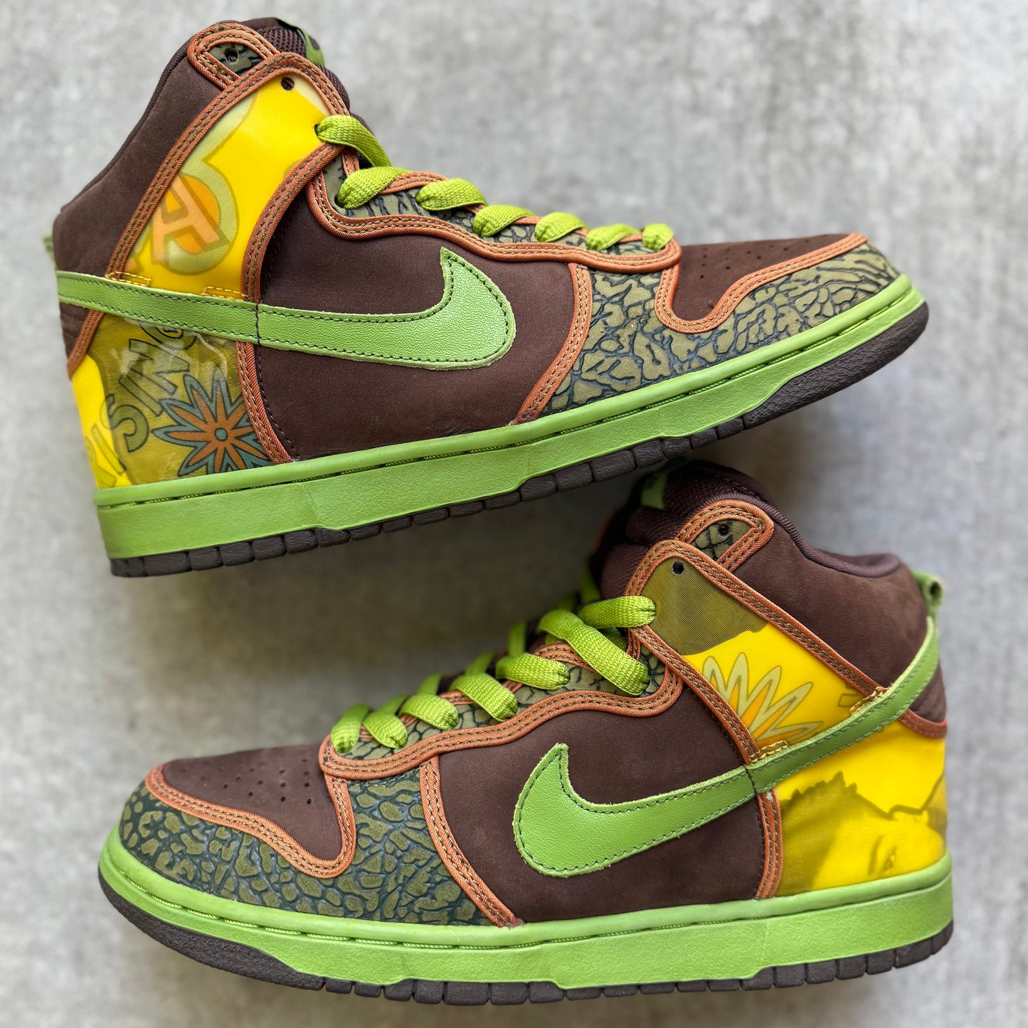 Size 9 - 2005 Nike Dunk SB High "De La Soul"